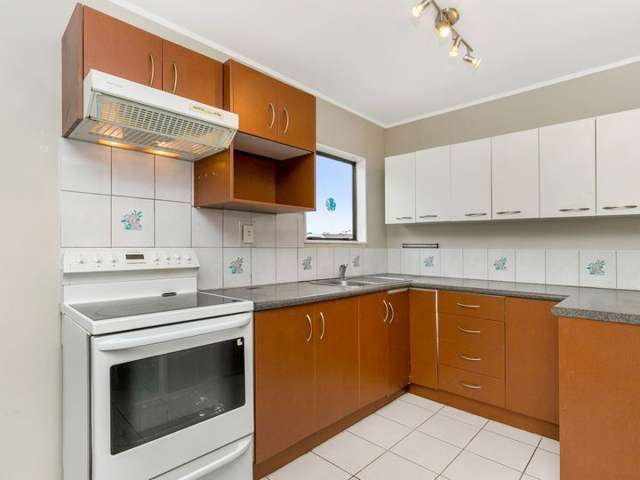 2/9 Maplesden Drive Clendon Park_2