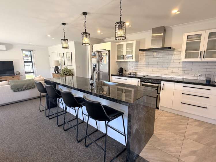 8 Cherry Place Feilding_1