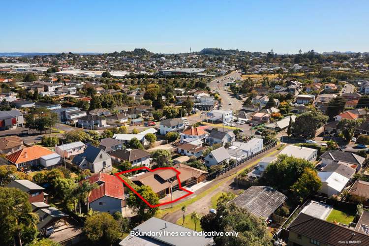 2/9 Carlton Street Hillsborough_1