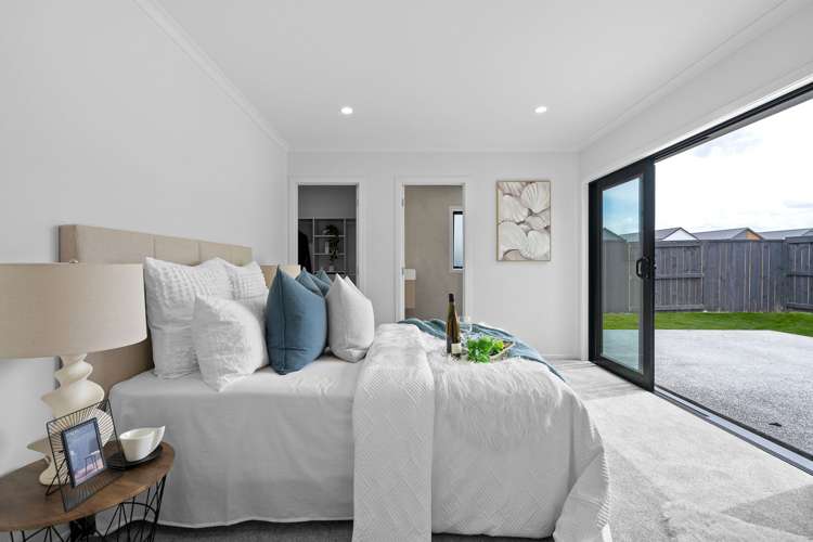 11 Halley Drive Chartwell_13