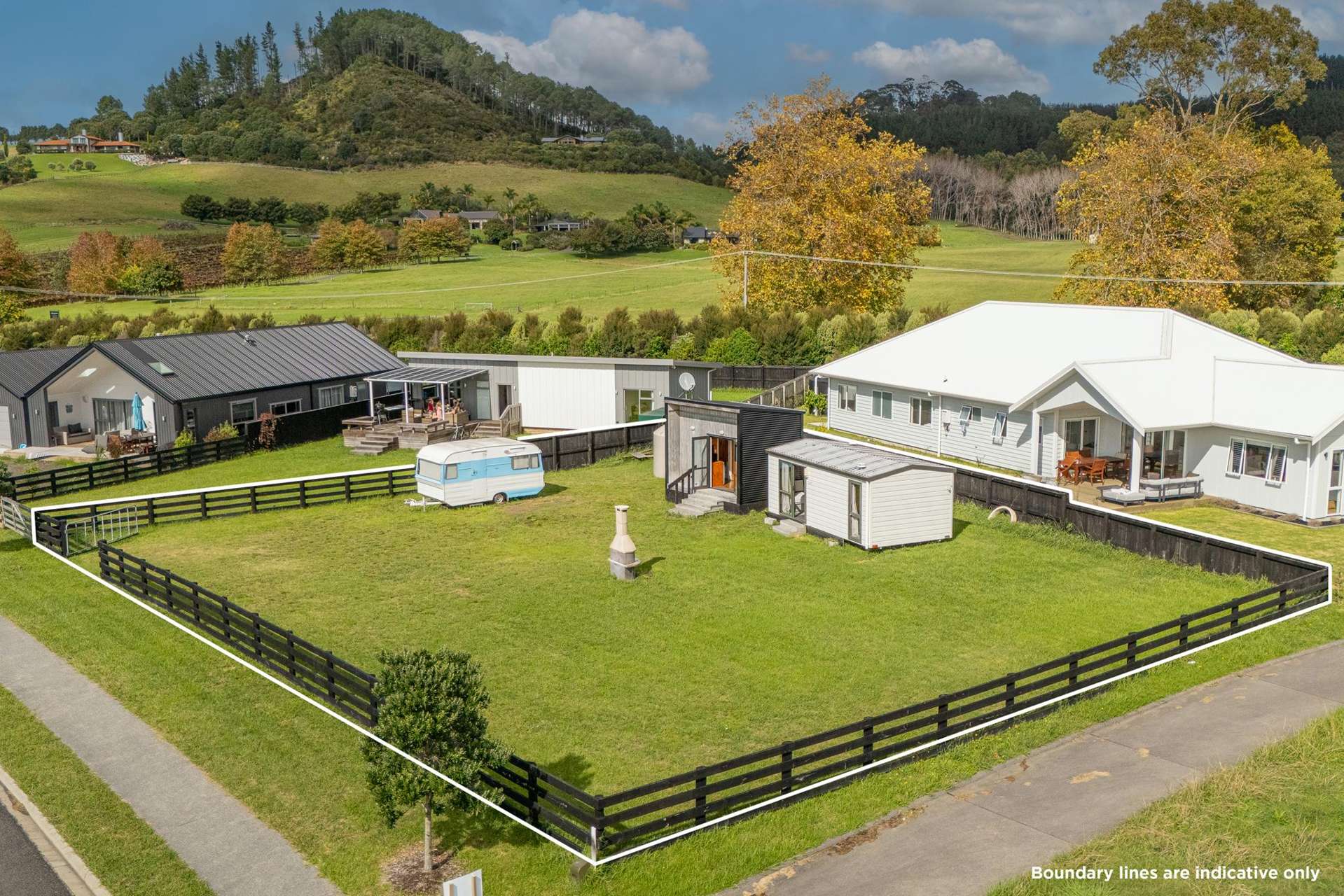 1 Tinirau Place Cooks Beach_0