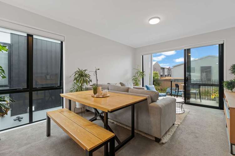 5 Awamarino Way Westgate_4