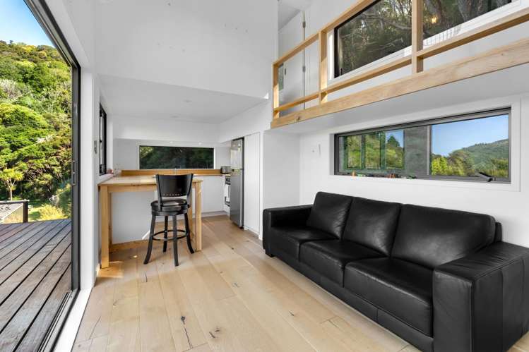 91 Weranui Road Waiwera_22