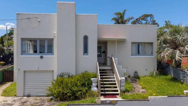 692 Mount Eden Road_0