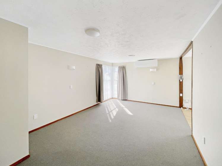 19 Wordsworth Crescent 2104_1