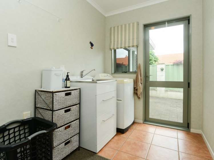 6 Ennor Place Greenmeadows_19