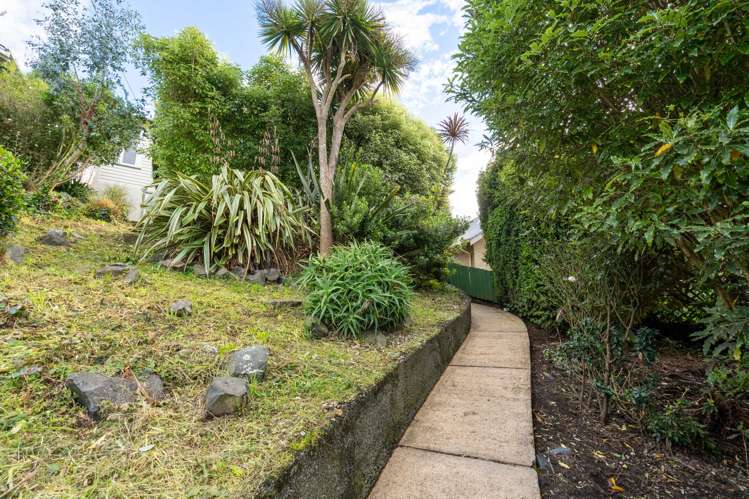 18 Burnett Street Calton Hill_27