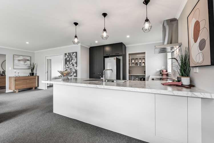 11 Drower Glen Flagstaff_10