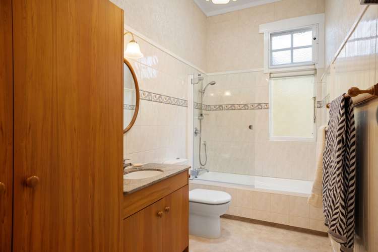 384 Devonport Road Tauranga South_14