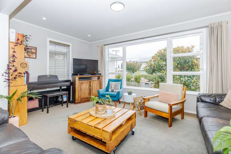 40 Southsea Crescent Silverdale_9