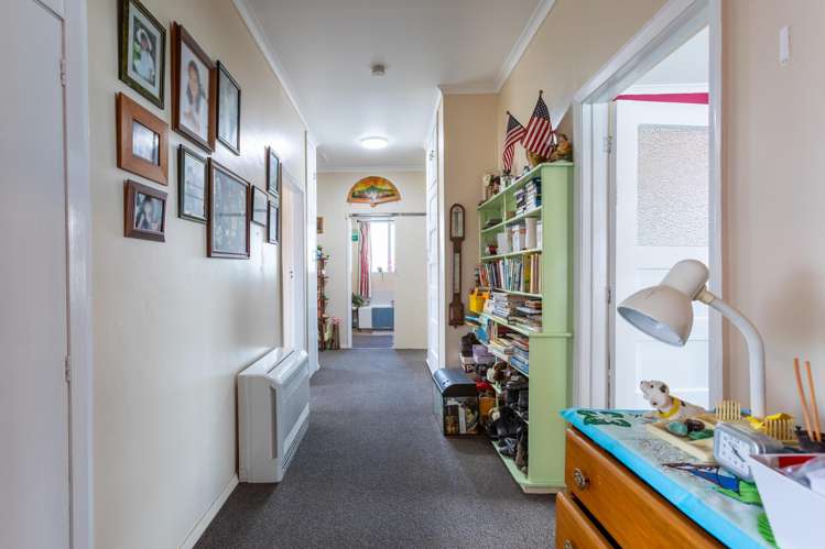 276 High Street Dannevirke_12