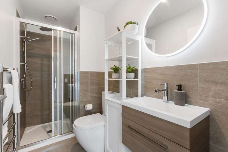 17C Kidds Way Albert Town_11