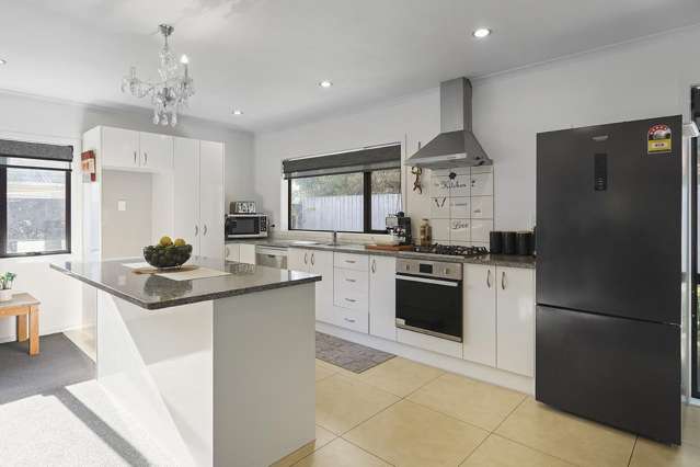 Modern Comfort & Investment Opportunity