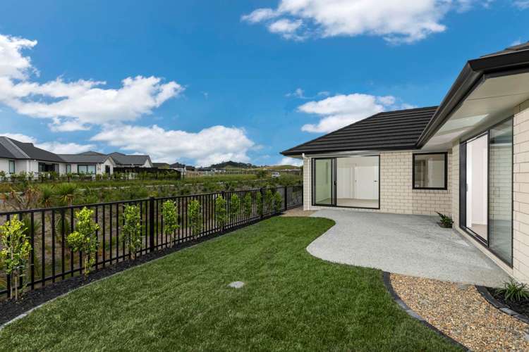 23 Matahae Crescent Wainui_5