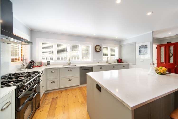 19 Weir Crescent Onerahi_10