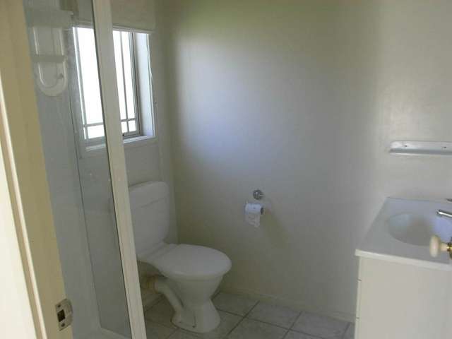 2/22 Otahuri Crescent Greenlane_3