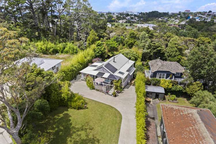 16 Coroglen Avenue Birkenhead_19