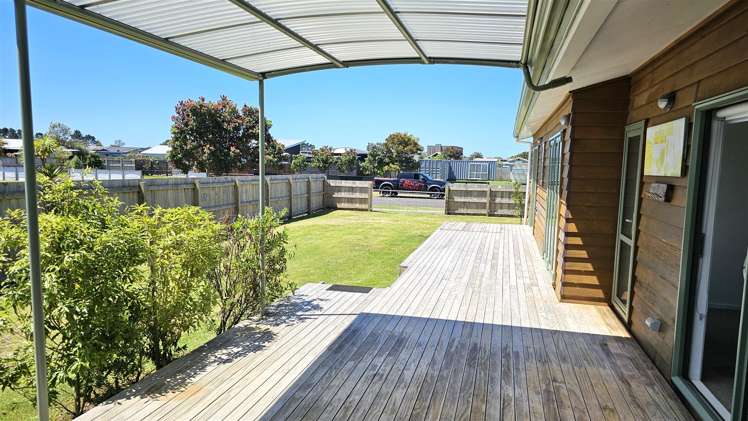 192 Ngaio Drive Matarangi_2