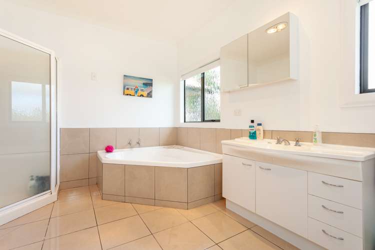 998b Tauranga Road Te Poi_18