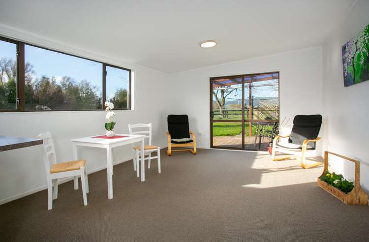 186 Swayne Road Cambridge_12