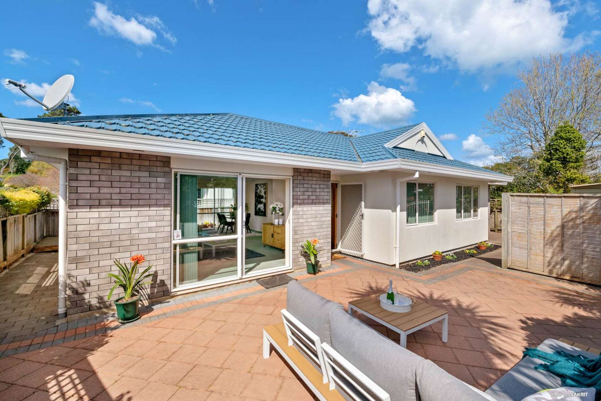 4/919 Whangaparaoa Road Manly_0