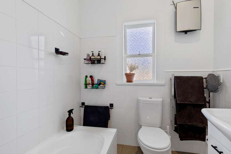 1/24 Ngataringa Road Devonport_17