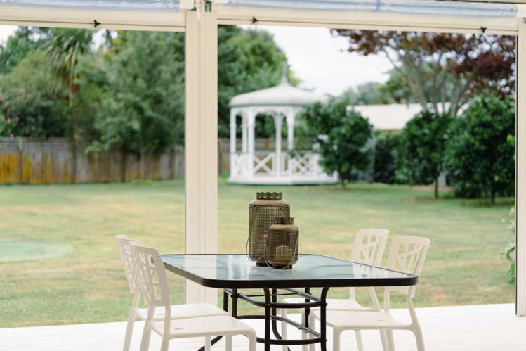 21 Cowley Drive Leamington_15