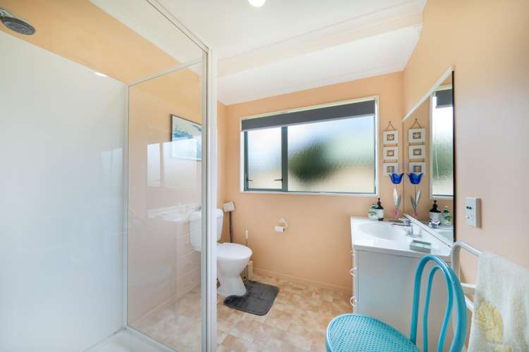 69/42 Main Road Tawa_12