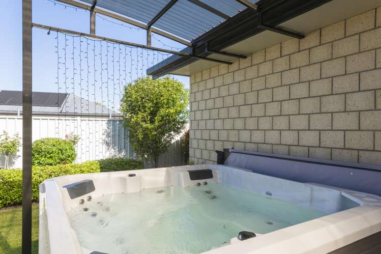 20 Margaret Place Lytton West_37