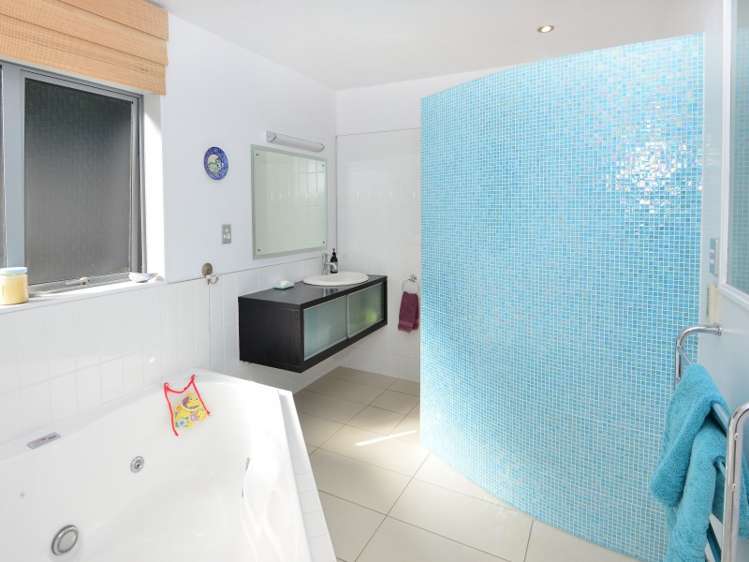 44 Beauvoir Avenue Matakatia_16