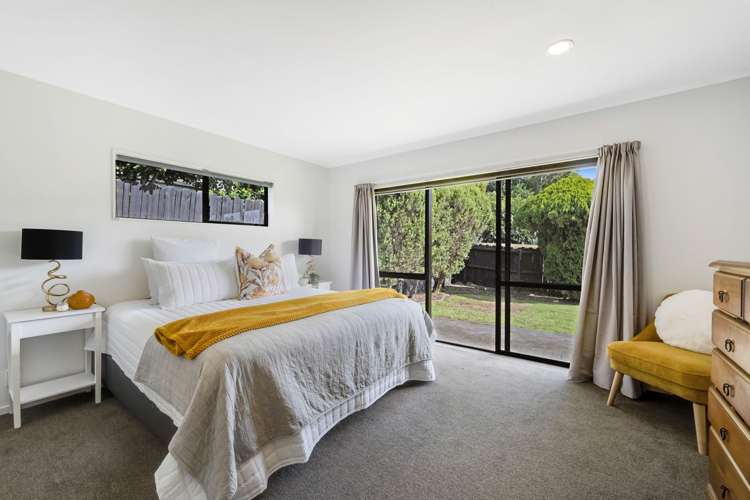 6 West Fairway Golflands_17