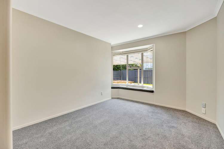 31 Caversham Drive Rototuna_16