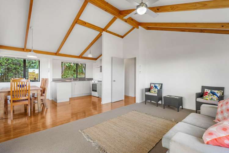 2 Heather Street Mangawhai Heads_8