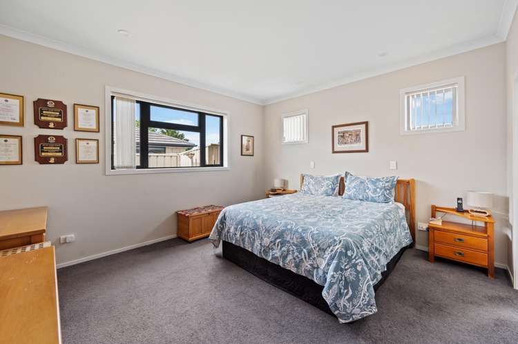 1240A Louie Street Parkvale_7