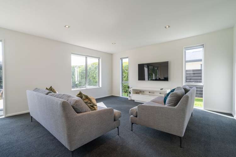 16 Broughton Place Te Anau_7