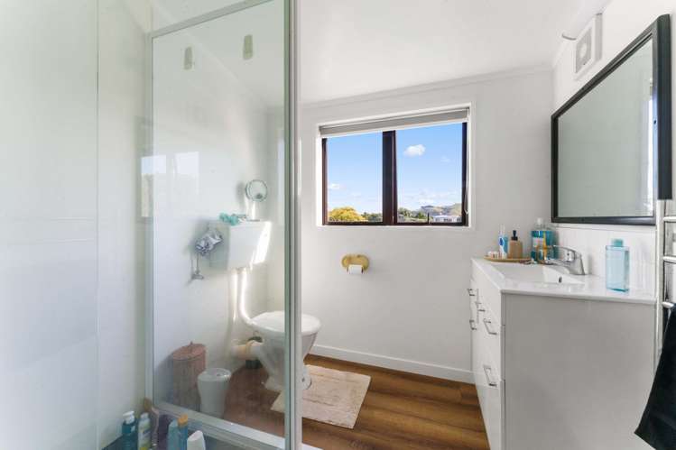 740 Papamoa Beach Road Papamoa_19