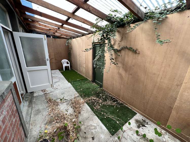 24 Sydney Street Petone_10