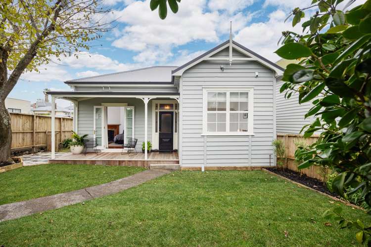 185 Carrington Road Mount Albert_26