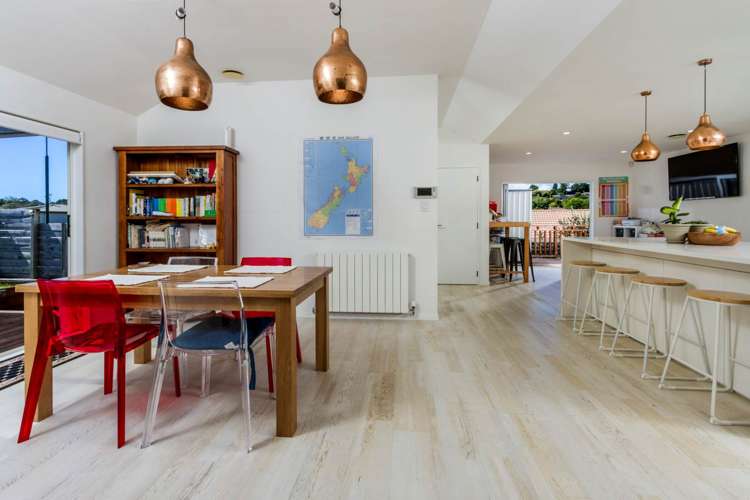 35 Caversham Drive Torbay_15