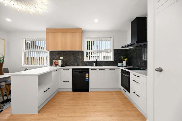30 Minifie Avenue Melville_8