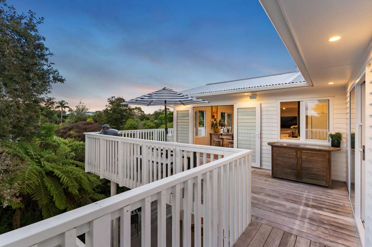 2 Beachlands Road_5