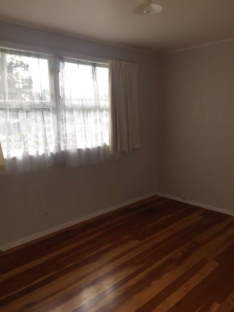 83 Gloria Avenue Te Atatu Peninsula_7