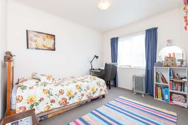 192 Old Farm Road Hamilton East_5