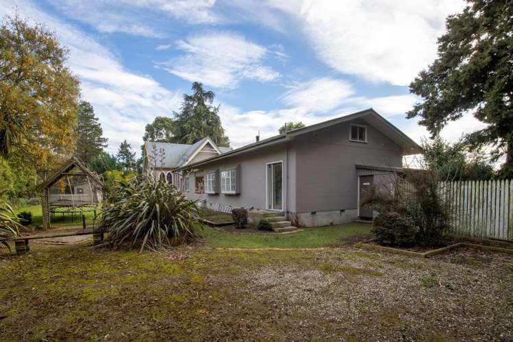 2 Adams Road Greendale_26