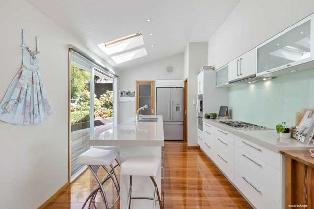 106 Takahe Road Titirangi_2