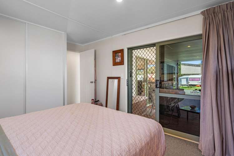 BV11/70 Beach Road Tahunanui_13