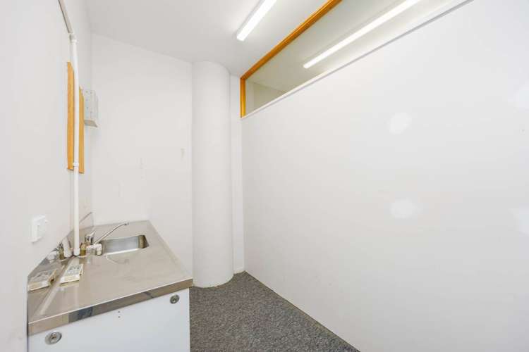 Unit 8/145 Quay Street City Centre_15