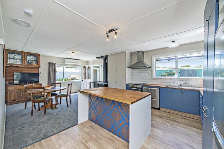 13 Lee Street Southbridge_5