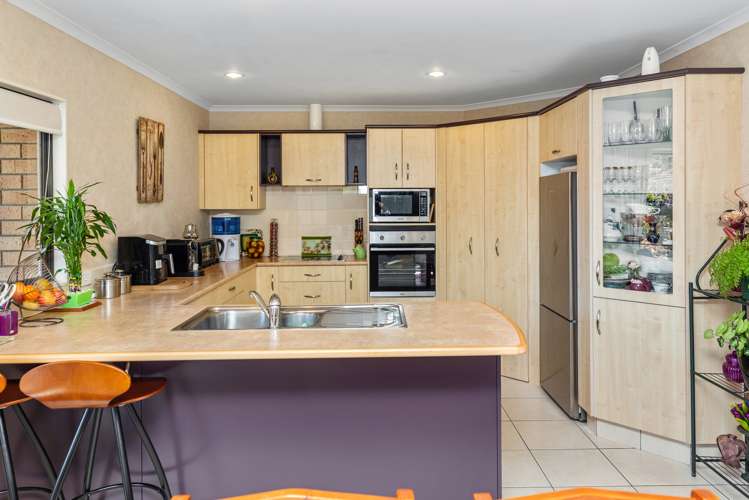 21 Kahira Crescent Papamoa_7