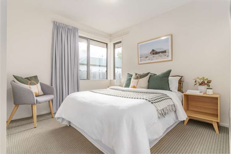 379a Yaldhurst Road Russley_12